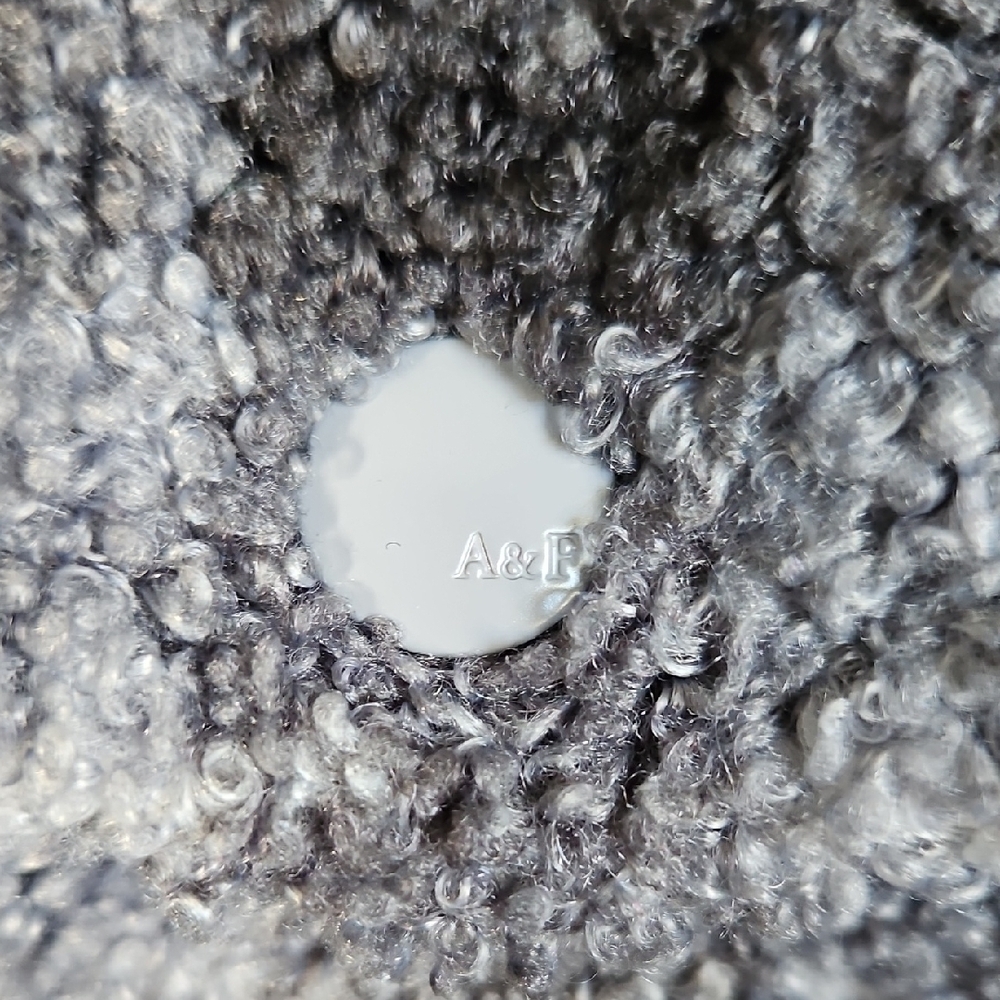 Abercrombie & Fitch Shacket - Picture 3 of 6